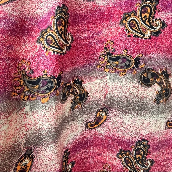 Vintage Revolution Silk Paisley print Shirt Button front Collared Red/beige L - Picture 6 of 9